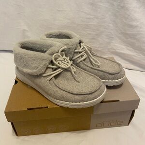 Hey Dude Cream Britt Shoes